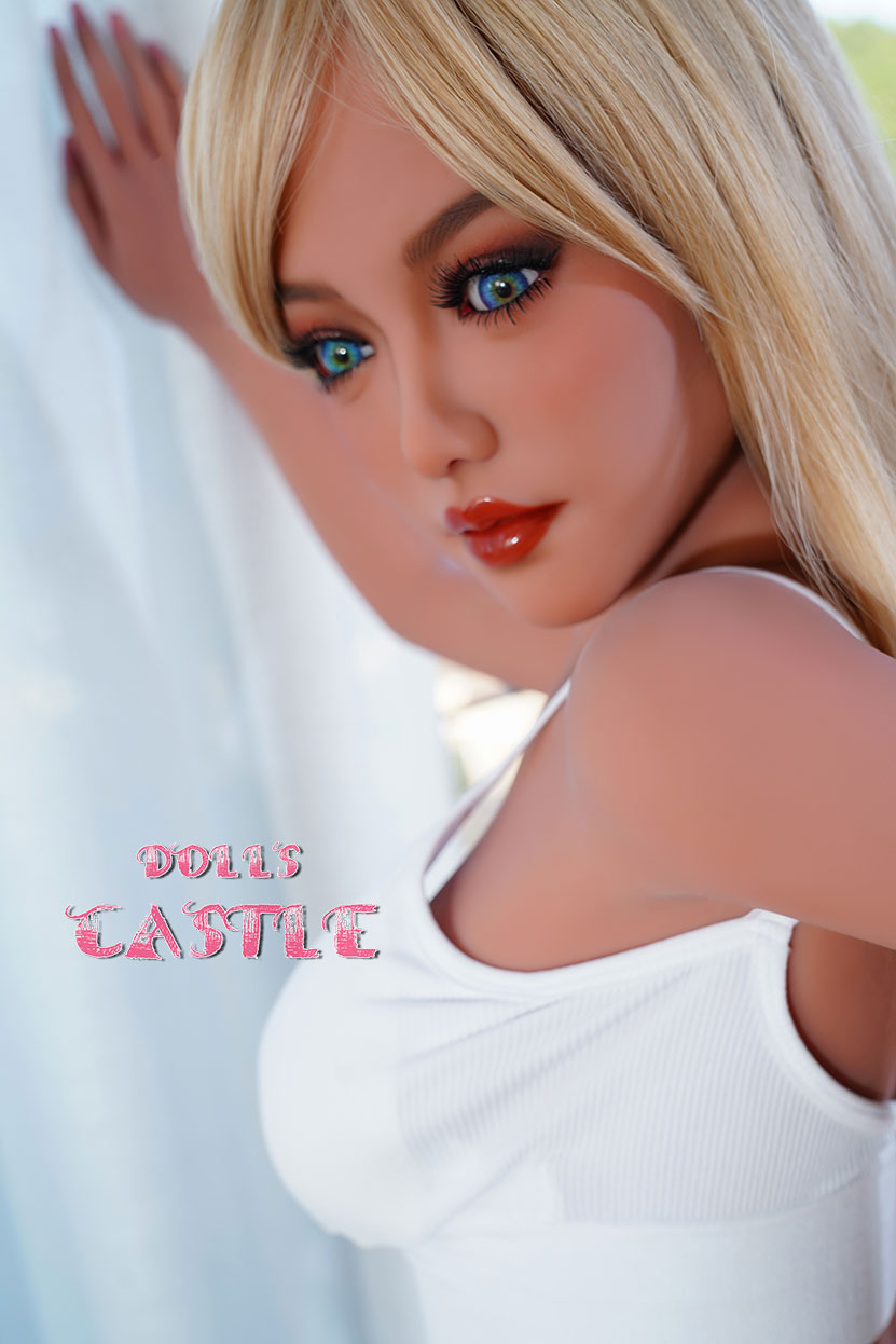 Love Doll Daniela | Sexy blondje