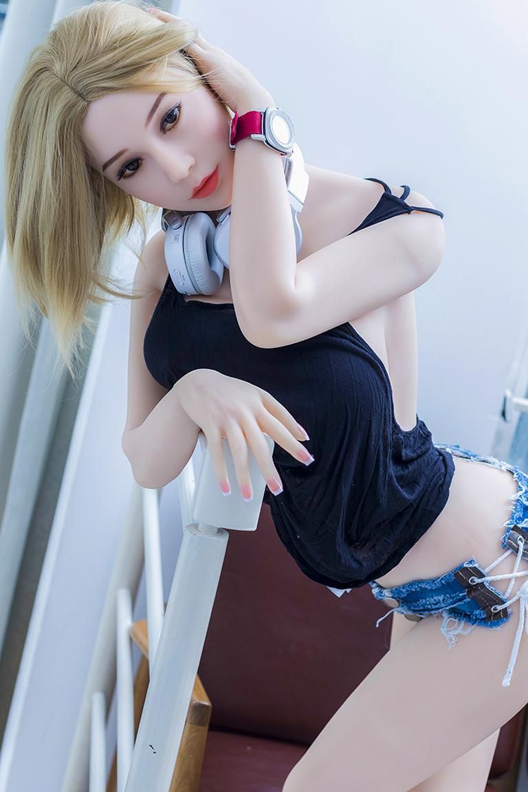 Sexpuppe Valentina
