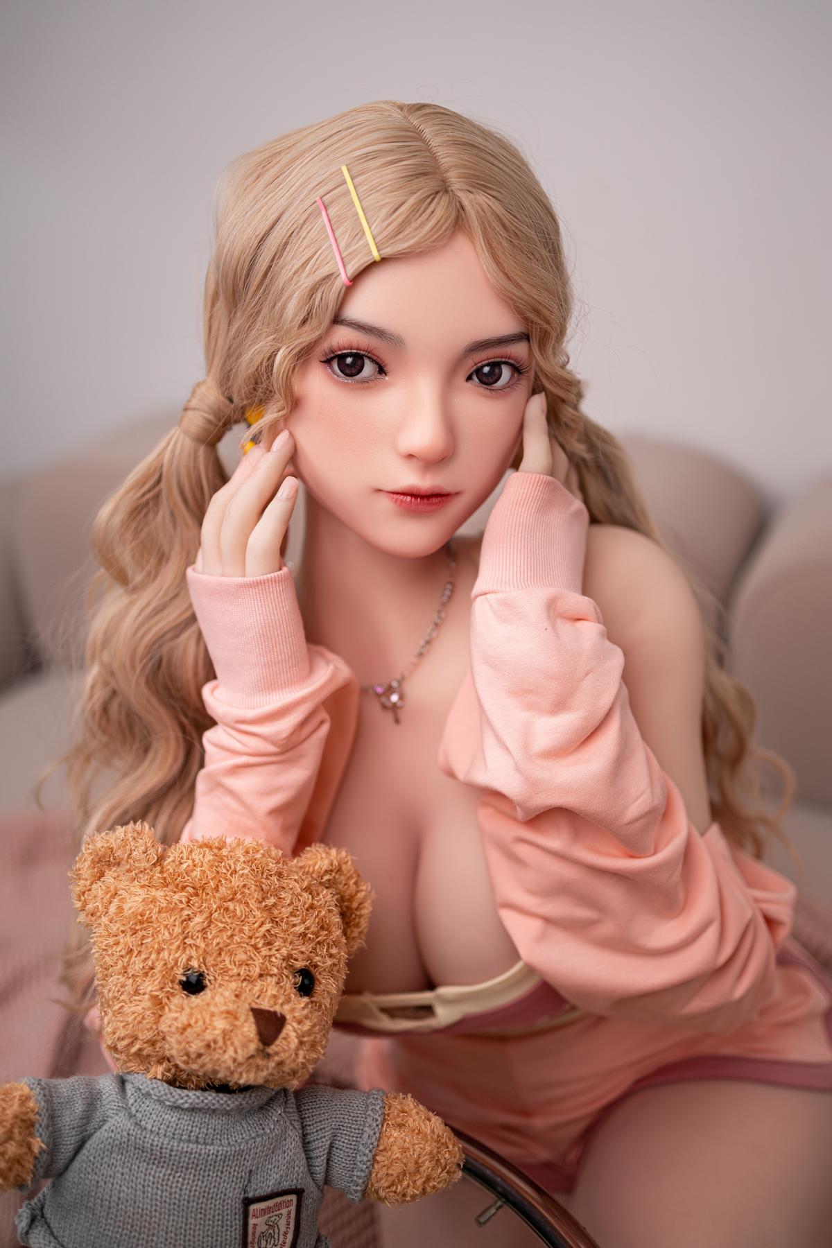 Sexdoll Isa Sexdoll Isa