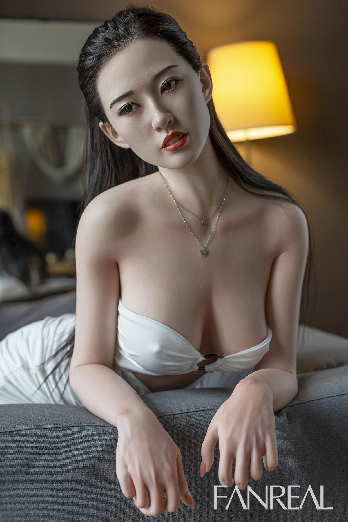 Luxe Silicone Sex Doll Ying | Aziatische Sexdoll